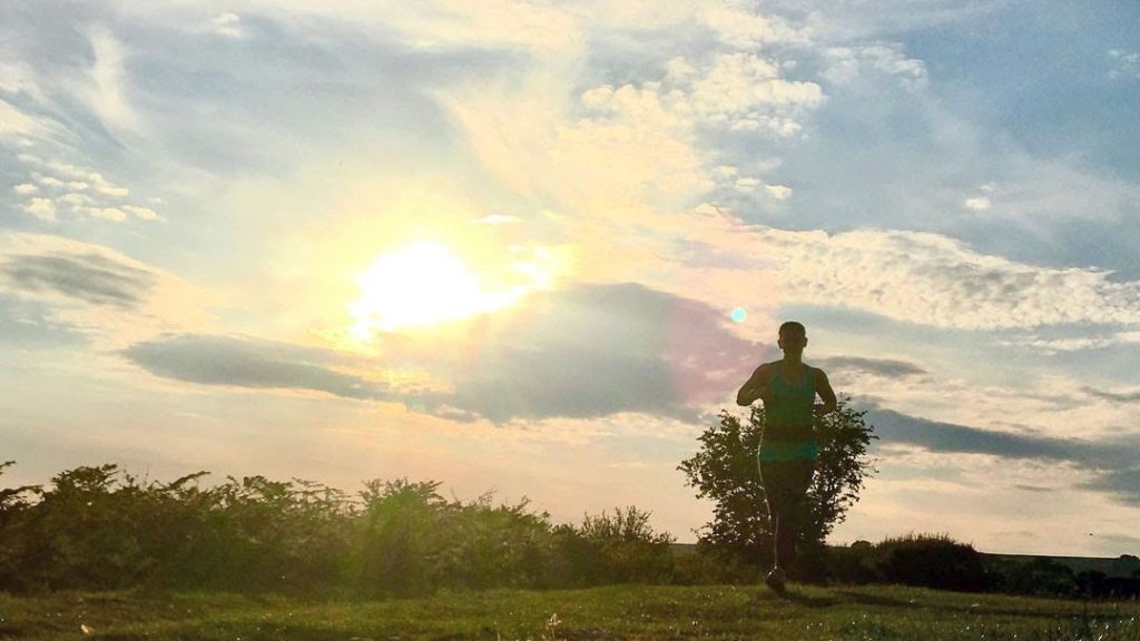 running photo selfie